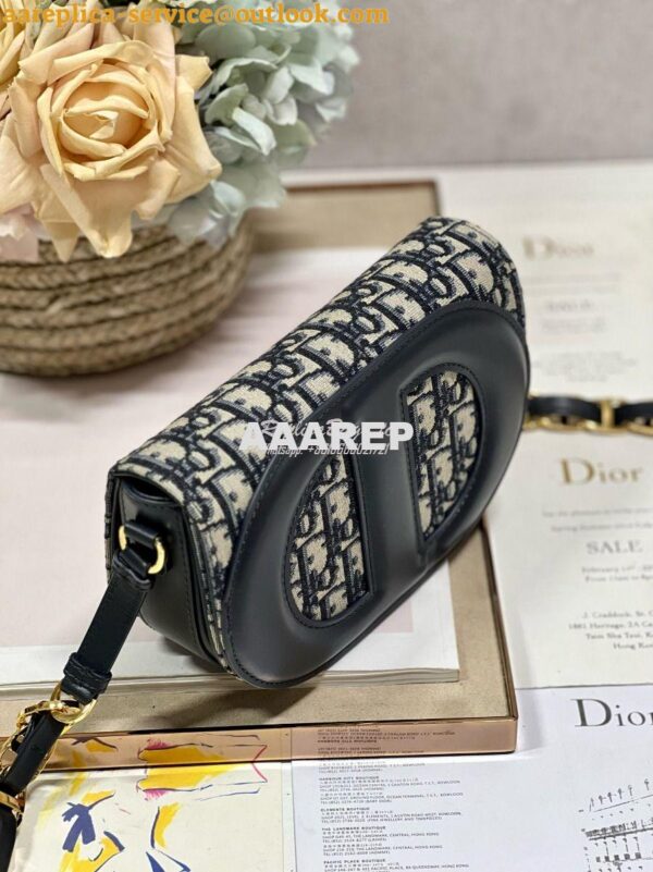 Replica Dior CD Signature Bag With Strap CD-Embossed Box Calfskin M928 2