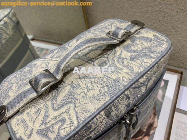 Replica Dior DiorTravel Vanity Case Bag S5480 Gray Toile de Jouy Embro 7