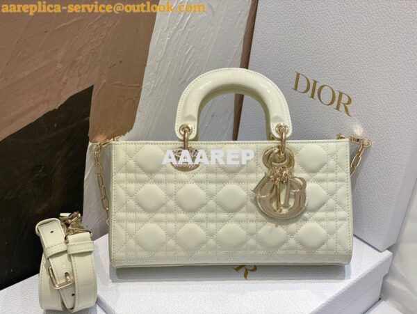 Replica Dior Lady D-Joy Bag Patent Cannage Calfskin M0540O Latte 3