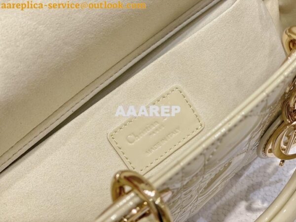 Replica Dior Lady D-Joy Bag Patent Cannage Calfskin M0540O Latte 10