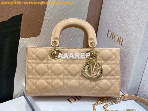 Replica Dior Lady D-Joy Bag Patent Cannage Calfskin M0540O Light Beige 4