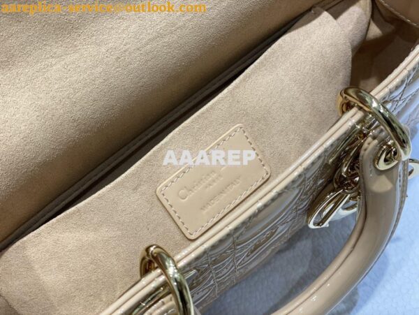 Replica Dior Lady D-Joy Bag Patent Cannage Calfskin M0540O Light Beige 11