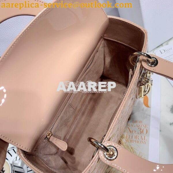Replica Dior Lady Dior Medium Quilted in Cannage Patent Leather Bag M0 5