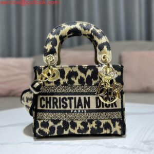 Replica Dior M0500 MINI Lady D-LITE Bag Beige Multicolor Mizza Embroidery