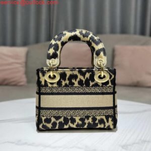 Replica Dior M0500 MINI Lady D-LITE Bag Beige Multicolor Mizza Embroidery 2