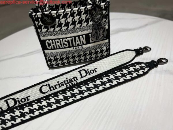 Replica Dior M0500 MINI Lady D-LITE Bag Black and White Houndstooth Embroidery 2