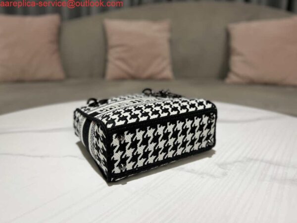 Replica Dior M0500 MINI Lady D-LITE Bag Black and White Houndstooth Embroidery 5