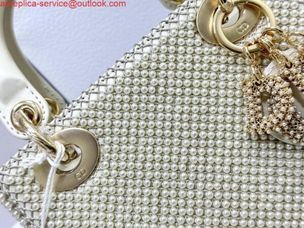 Replica Dior M0505 Mini Dior Lady Bag White Embroidered white resin beads 7