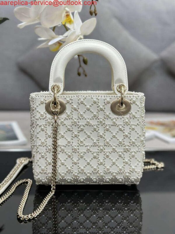 Replica Dior M0505 Mini Lady Bag White Embroidered half pearl 3