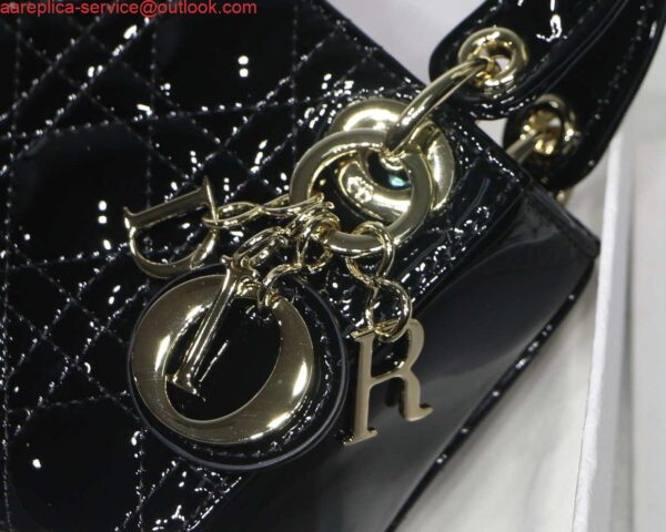 Replica Dior MICRO LADY Dior Bag S0856 Black Patent Cannage Lambskin 4