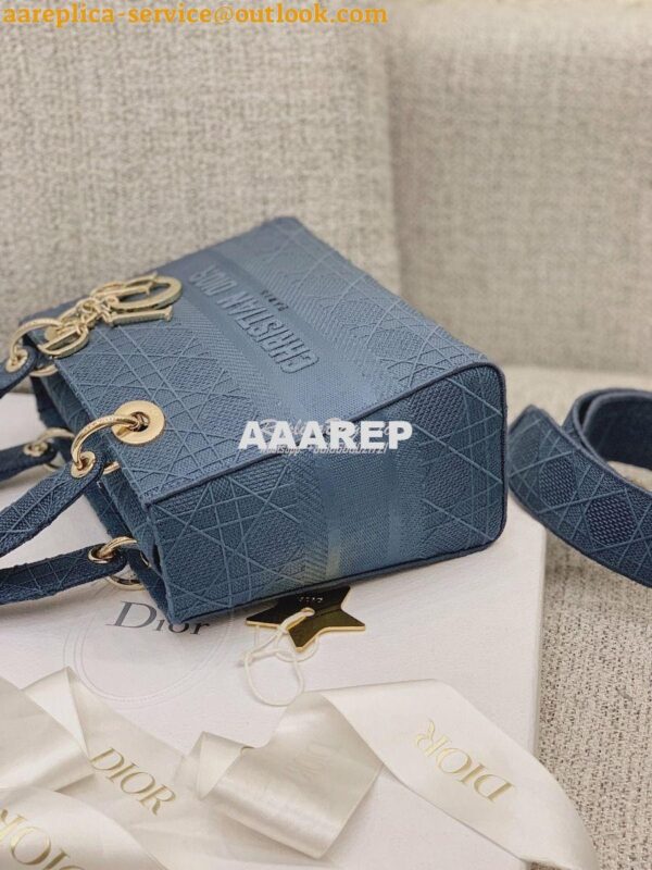 Replica Dior Medium Dark Denim Lady D-lite Embroidered Cannage Bag M05 5