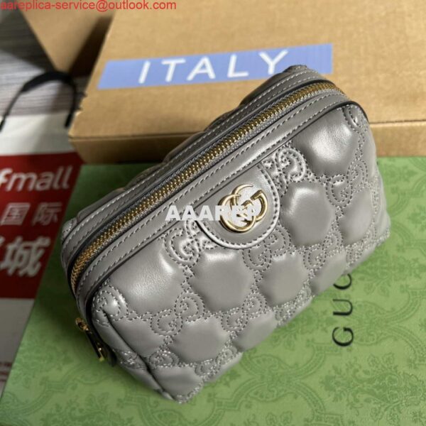 Replica Gucci 726047 GG Matelassé Beauty Case Grey 3