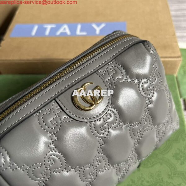 Replica Gucci 726047 GG Matelassé Beauty Case Grey 4