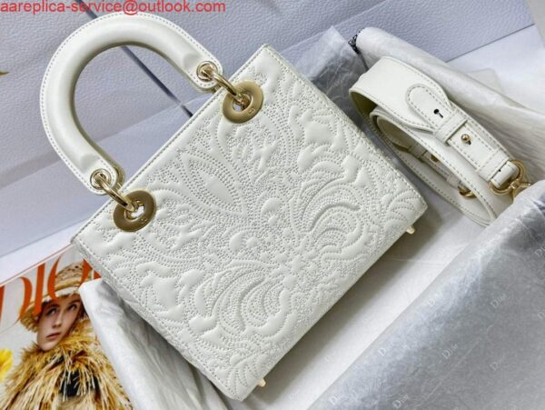 Replica Dior M0538 Small Lady Dior My ABCDIOR Bag Latte Quilted-Effect Lambskin White 3