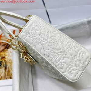 Replica Dior M0538 Small Lady Dior My ABCDIOR Bag Latte Quilted-Effect Lambskin White 2