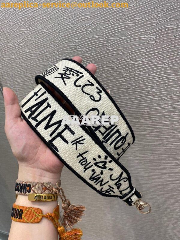 Replica Dior Medium Lady D-Lite Bag Graffiti Je'taime d'Amour Embroide 16