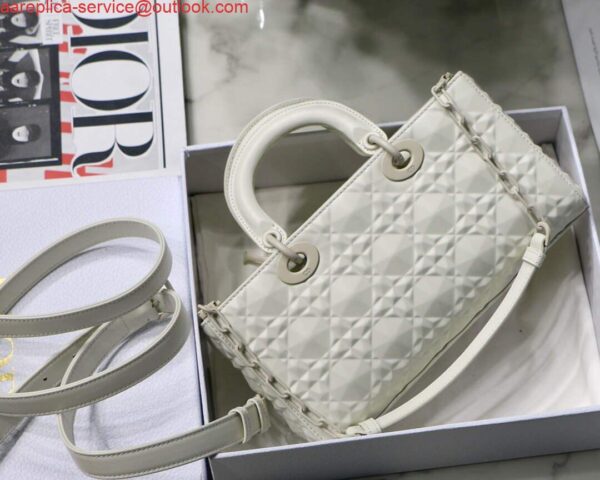 Replica Dior M0540 Lady D-joy Calfskin Bag White 4