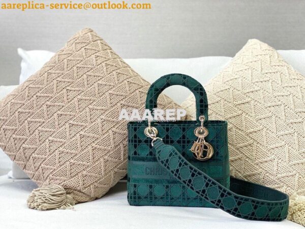 Replica Dior Medium Lady D-lite Bag Green Cannage Embroidered Velvet M