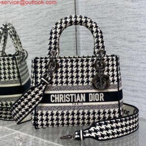 Replica Dior M0565 Medium Lady D-Life Bag Black and White Houndstooth Embroidery