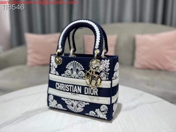 Replica Dior M0565 Medium Lady D-Life Bag Blue and White Cornely-Effect Embroidery 9