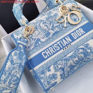 Replica Dior M0565 Medium Lady D-Life Bag Cornflower Blue Toile de Jouy Embroidery