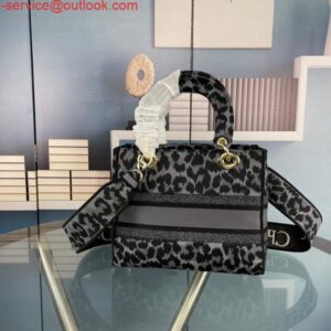 Replica Dior M0565 Medium Lady D-Life Bag Mizza Embroidery Blue and Black 2