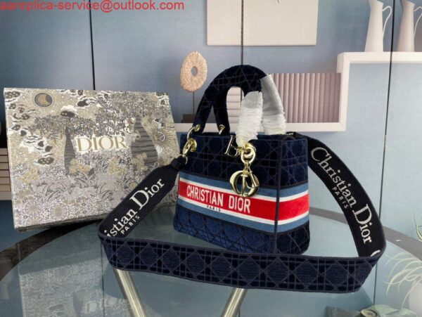 Replica Dior M0565 Medium Lady D-Life Bag Navy Blue Embroidery with Red