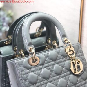 Replica Dior M0565 Medium Lady Dior Patent Cannage Calfskin Bag Gray 2