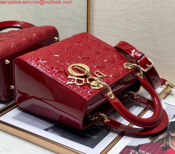 Replica Dior M0565 Medium Lady Dior Patent Cannage Calfskin Bag Red 7