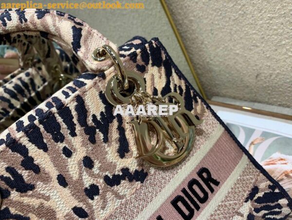 Replica Dior Medium Lady D-lite Bag Multicolor Tie & Dior Embroidery 9