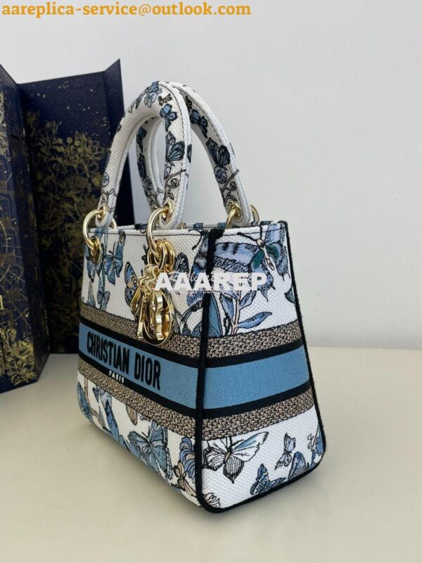 Replica Dior Medium Lady D-Lite Bag White and Pastel Midnight Blue Toi 2