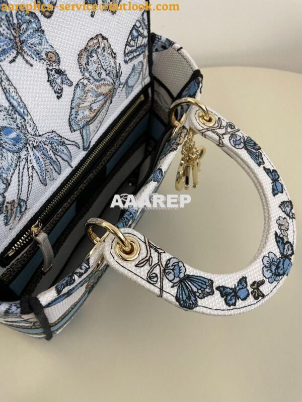 Replica Dior Medium Lady D-Lite Bag White and Pastel Midnight Blue Toi 6