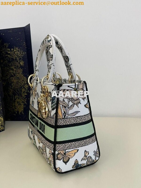 Replica Dior Medium Lady D-Lite Bag White Toile de Jouy Mexico Embroid 2