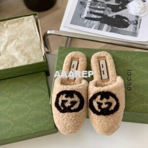 Replica Gucci Women's Slipper With Interlocking G 658897 Light Brown 2