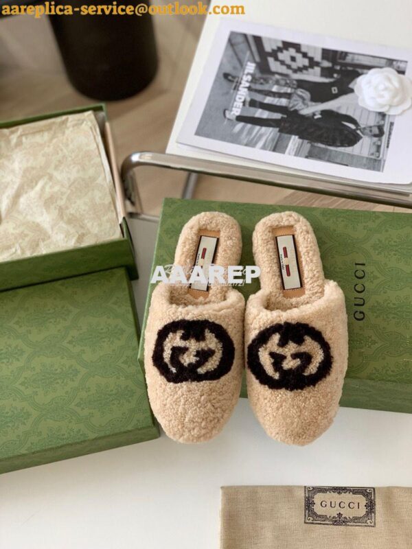 Replica Gucci Women's Slipper With Interlocking G 658897 Light Brown 4