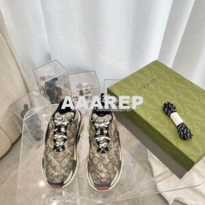 Replica Gucci x Balenciaga Men Women's The Hacker Project Triple S Sne 2