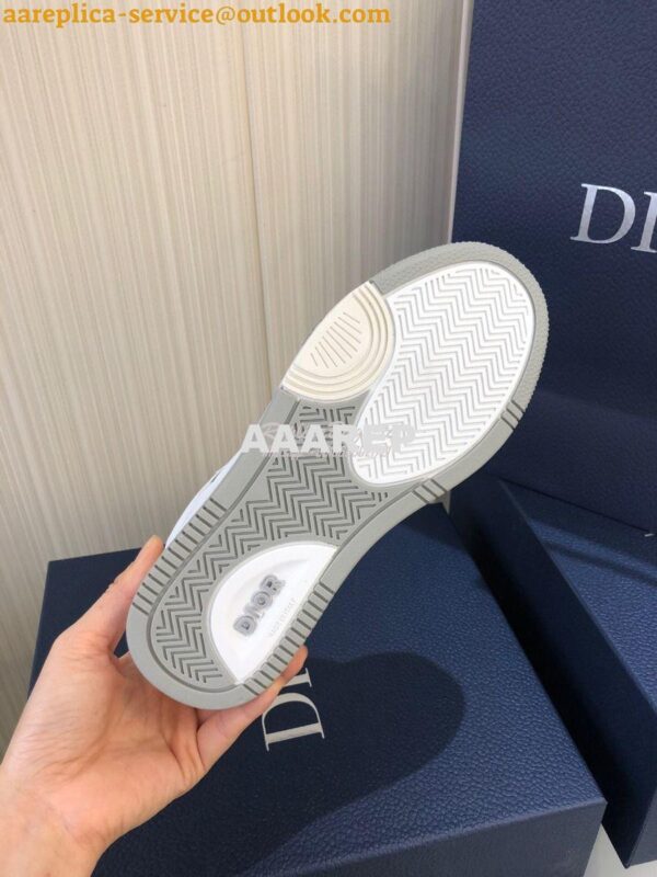 Replica Dior B27 Low-Top Sneaker White and Gray Smooth Calfskin with W 9