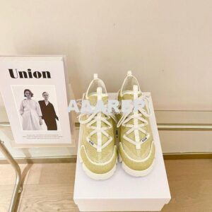 Replica Dior D-Connect Mesh Sneaker In Gold Textile KCK222 2