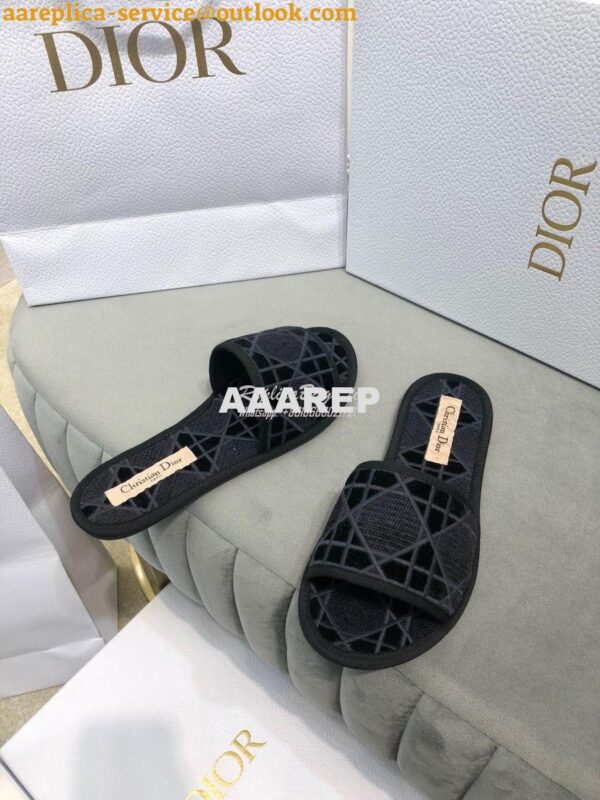 Replica Dior Chez Moi Slide Cannage Embroidered Velvet KCQ488 Black 3