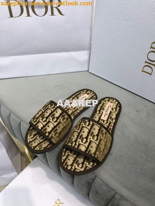 Replica Dior Chez Moi Slide Oblique Embroidered Velvet KCQ488 Brown 3