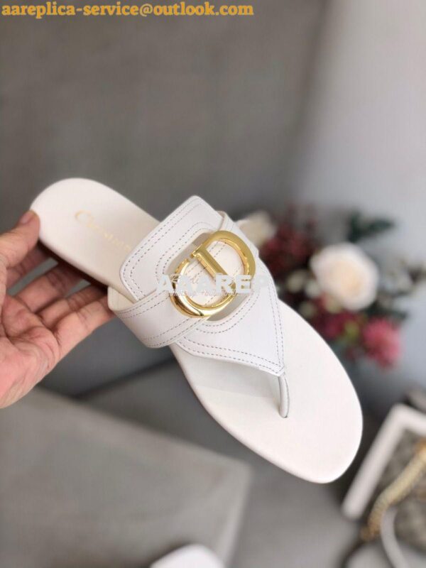 Replica Dior 30 Montaigne Flat Thong KCQ386 White 6