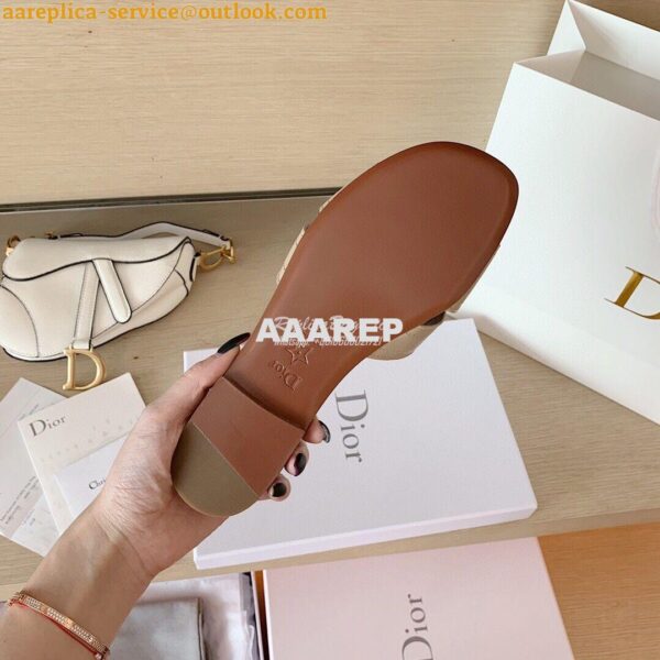 Replica Dior 30 Montaigne Mule Nude Calfskin KCQ266 9