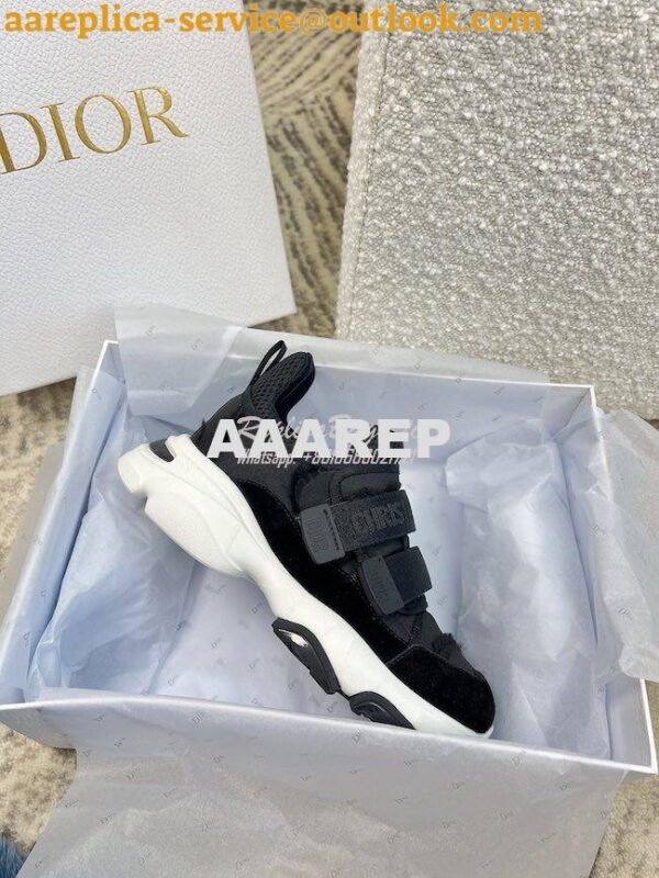 Replica Dior D-Wander Sneaker Black Camouflage Technical Fabric KCK299 5