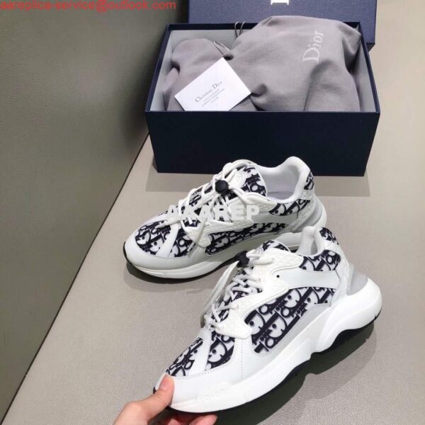 Replica Dior Men's Women‘s D-CONNECT Sneaker Dior Printed Technical Fabric KCK302 Navy Blue and White 3