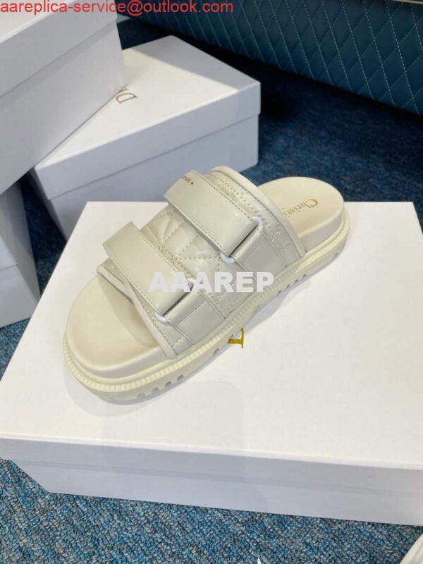 Replica Dior Women's Shoes DIO(R) Evolution Slide Quilted Cannage KCQ716CQC White 7