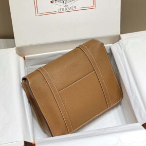 Replica Hermes H074774CK37 Steve light messenger bag 34cm Brown