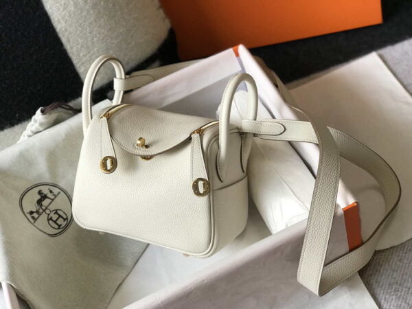 Replica Hermes H079086CK18 Lindy Mini Bag 19cm Semi-manual H231906 3