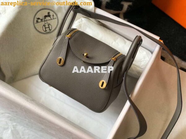 Replica Hermes H079086CK18 Lindy Mini Bag 19cm Semi-manual H231907 5