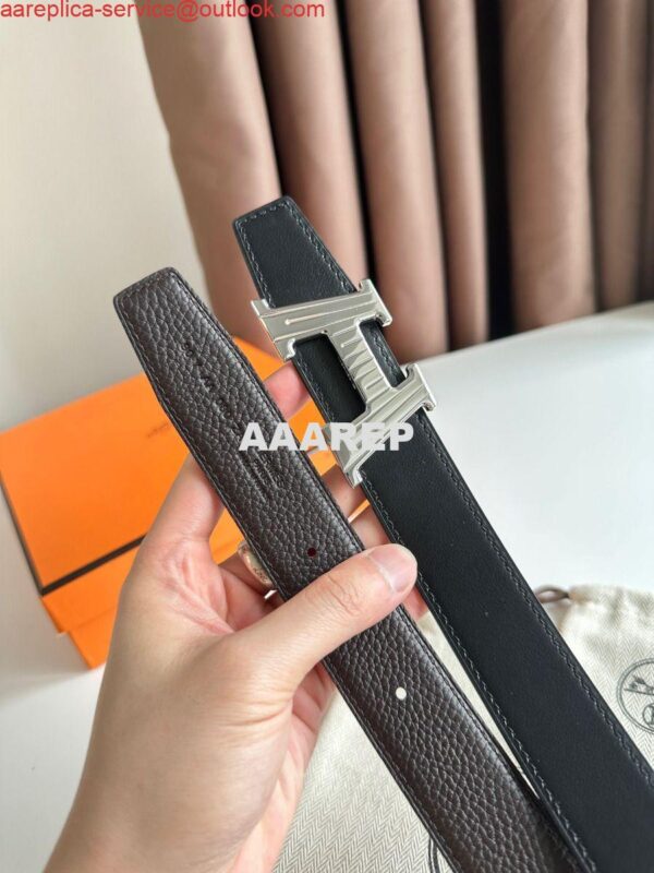 Replica Hermes H Take Off Reversible Belt 32MM in Chocolate Clemence Leather 8