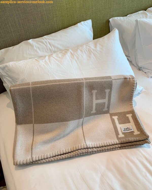 Replica Hermes Avalon III Throw Blanket in Beige Wool and Cashmere 7